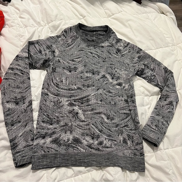 lululemon athletica Tops - Lululemon long sleeve